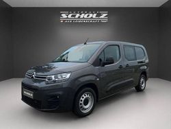 Grau Gebraucht 2021 Citroën Berlingo Van / Kleinbus | 14.900 € (Guter Preis)
