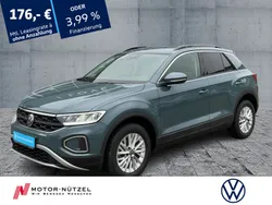 Petroleum blue metallic Gebraucht 2024 VW T-Roc Life SUV | 22.230 € (Guter Preis)