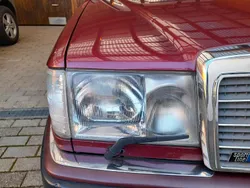 Rot Gebraucht 1992 Mercedes E300 Sportline Limousine | 10.500 €
