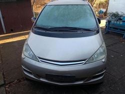 Beige Gebraucht 2005 Toyota Previa Van / Kleinbus | 1.799 €