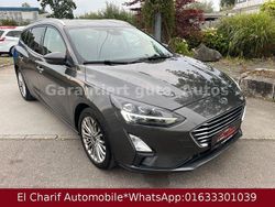 Grau Gebraucht 2019 Ford Focus Titanium Limousine | 10.999 € (Etwas zu teuer)