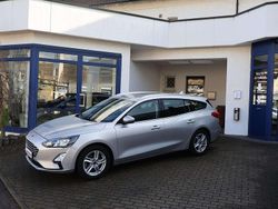 Polarsilber Gebraucht 2021 Ford Focus Cool & Connect Kombi | 19.990 € (Fairer Preis)