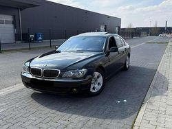 Schwarz Gebraucht 2006 BMW 740 Limousine | 9.490 € (Etwas zu teuer)