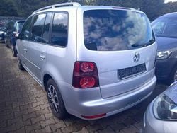 Silber Gebraucht 2010 VW Touran R-line Edition Van / Kleinbus | 6.850 € (Fairer Preis)