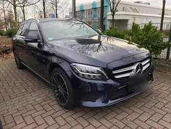 Blau Gebraucht 2020 Mercedes C300e Kombi | 22.500 € (Guter Preis)