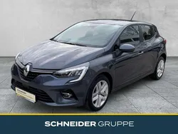 Grau Gebraucht 2022 Renault Clio V Business Limousine | 12.690 € (Fairer Preis)