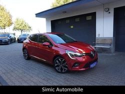 Rot Gebraucht 2021 Renault Clio V Intens Limousine | 10.999 € (Guter Preis)