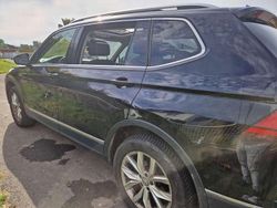 Schwarz Gebraucht 2019 VW Tiguan Allspace Highline SUV | 29.000 € (Etwas zu teuer)