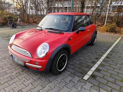 Rot Gebraucht 2005 Mini Cooper Coupé Coupé | 1.100 € (Fairer Preis)