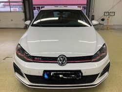 Weiß metallic Gebraucht 2019 VW Golf VII GTI Limousine | 22.900 € (Fairer Preis)