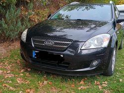 Schwarz Gebraucht 2009 Kia Ceed 2 Kombi | 1.900 € (Fairer Preis)