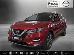 New red metallic (metallic) Gebraucht 2021 Nissan Qashqai Zama SUV | 19.470 € (Fairer Preis)