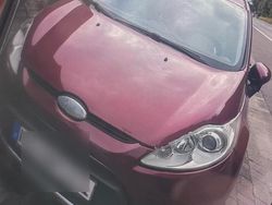 Andere farben Gebraucht 2009 Ford Fiesta Kleinwagen | 2.200 €