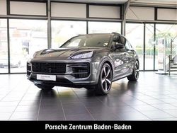 Quarzitgraumetallic Gebraucht 2024 Porsche Cayenne GTS SUV | 142.880 € (Superpreis)