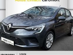 Grau Gebraucht 2021 Renault Clio V Evolution Limousine | 10.490 € (Guter Preis)