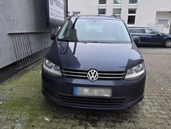 Blau Gebraucht 2010 VW Sharan Van / Kleinbus | 7.200 €
