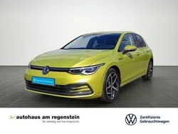 Limonengelb metallic Gebraucht 2021 VW Golf VIII Style Limousine | 24.940 € (Fairer Preis)