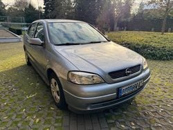 Silber Gebraucht 2003 Opel Astra Njoy Limousine | 1.350 € (Guter Preis)