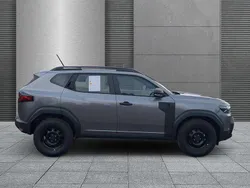 Dolomitgrau Neu 2025 Dacia Duster Essentiel SUV | 21.390 € (Guter Preis)