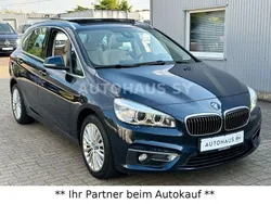 Blau Gebraucht 2015 BMW 218 Active Tourer Luxury Line Van / Kleinbus | 11.980 € (Fairer Preis)