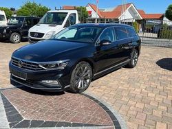Schwarz Gebraucht 2022 VW Passat Elegance Kombi | 25.249 € (Fairer Preis)