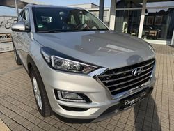 Silber Gebraucht 2020 Hyundai Tucson Trend SUV | 19.690 € (Guter Preis)