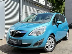 Blau Gebraucht 2011 Opel Meriva Design Edition Van / Kleinbus | 3.450 € (Guter Preis)