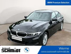 Schwarz uni Gebraucht 2023 BMW 318 Limousine | 30.390 € (Fairer Preis)