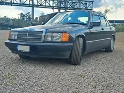 Mercedes 190