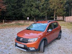 Orange Gebraucht 2017 Dacia Sandero Stepway Kleinwagen | 5.999 € (Fairer Preis)