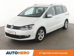 Weiß Gebraucht 2015 VW Sharan Comfortline Van / Kleinbus | 19.240 € (Fairer Preis)