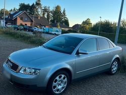 Silber Gebraucht 2002 Audi A4 Limousine | 2.700 € (Etwas zu teuer)