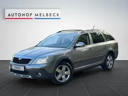 Seda steel/platin/steel grau Gebraucht 2013 Skoda Octavia Kombi | 6.990 € (Fairer Preis)