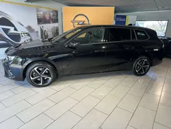 Schwarz met. Gebraucht 2024 Opel Astra GS Line Kombi | 24.390 € (Guter Preis)