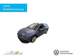 Blau Gebraucht 2024 VW Golf VIII Life Kombi | 27.150 € (Guter Preis)