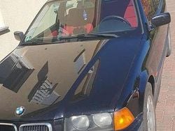 Schwarz Gebraucht 1997 BMW 316 Coupé | 900 € (Superpreis)