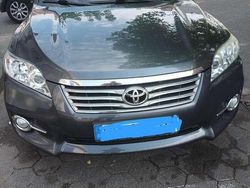 Gebraucht 2010 Toyota RAV4 Executive SUV | 8.200 € (Teuer)
