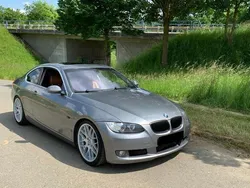 Grau Gebraucht 2007 BMW 335 Sport Line Coupé | 11.500 € (Superpreis)