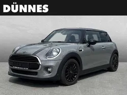 Grau Gebraucht 2018 Mini Cooper Kleinwagen | 15.560 € (Fairer Preis)