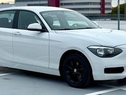 Weiß Gebraucht 2012 BMW 116 Sport Line Kleinwagen | 5.499 € (Guter Preis)