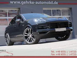 Chromitschwarz Gebraucht 2025 Porsche Cayenne SUV | 115.850 € (Guter Preis)