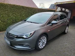 Grau Gebraucht 2018 Opel Astra Kombi | 12.400 € (Etwas zu teuer)