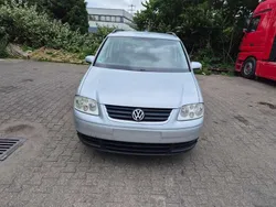 Grau Gebraucht 2004 VW Touran Trendline Van / Kleinbus | 1.490 € (Superpreis)