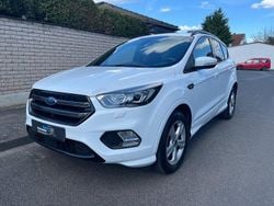 Frostweiß Gebraucht 2018 Ford Kuga ST-Line SUV | 12.990 € (Guter Preis)