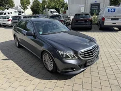 Grau Gebraucht 2013 Mercedes 300 Elegance Limousine | 12.450 € (Teuer)