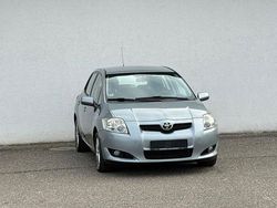 Silber Gebraucht 2009 Toyota Auris Life Limousine | 2.999 € (Fairer Preis)