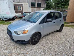 Silber Gebraucht 2009 Mitsubishi Colt Inform Limousine | 1.999 € (Etwas zu teuer)