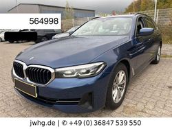 Phytonicblau (metallic) Gebraucht 2022 BMW 530 Kombi | 25.450 € (Superpreis)