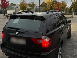 Schwarz Gebraucht 2006 BMW X3 SUV | 3.300 € (Fairer Preis)