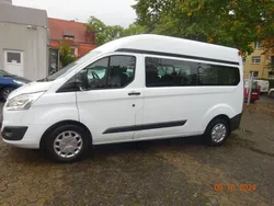 Weiß Gebraucht 2018 Ford Transit Custom Van / Kleinbus | 13.200 €